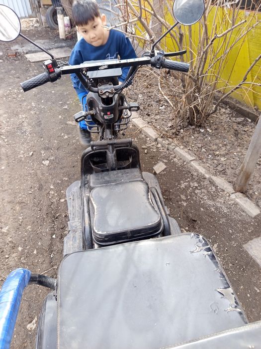 Продам трицикл нету зарятка