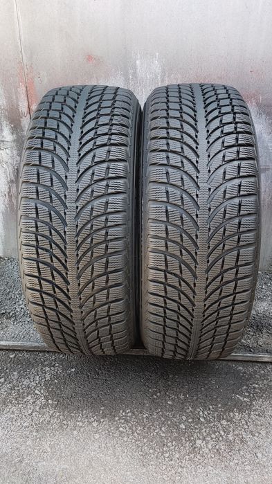 2броя зимни гуми 235/60/17 Michelin Latitude Alpin
dot23