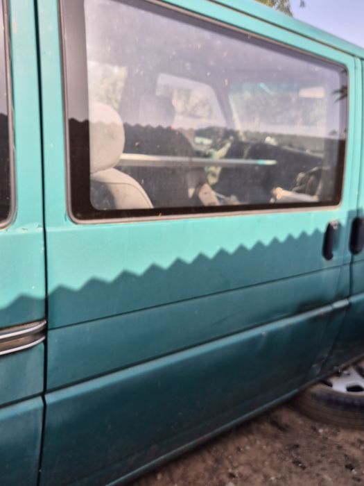 Usi , aripi , capota vw t4