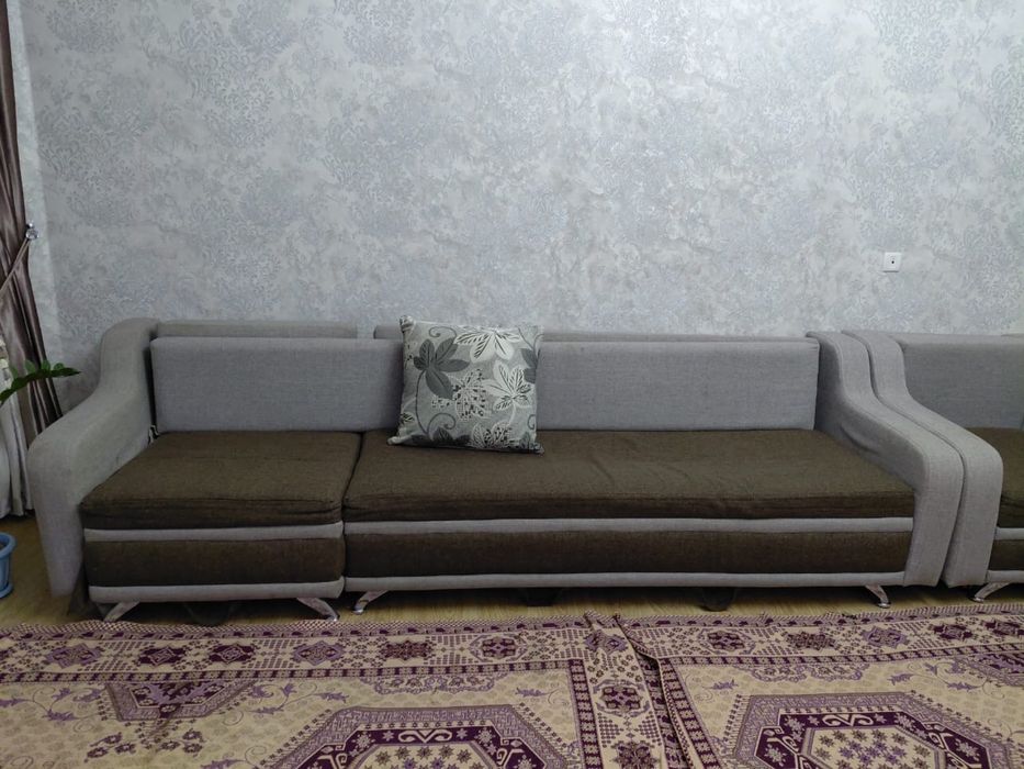 Домашний диван сатылады