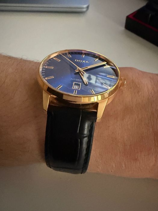 Автоматичен часовник DOXA D-Light