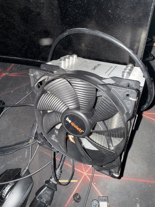 Продавам въздушно охлаждане