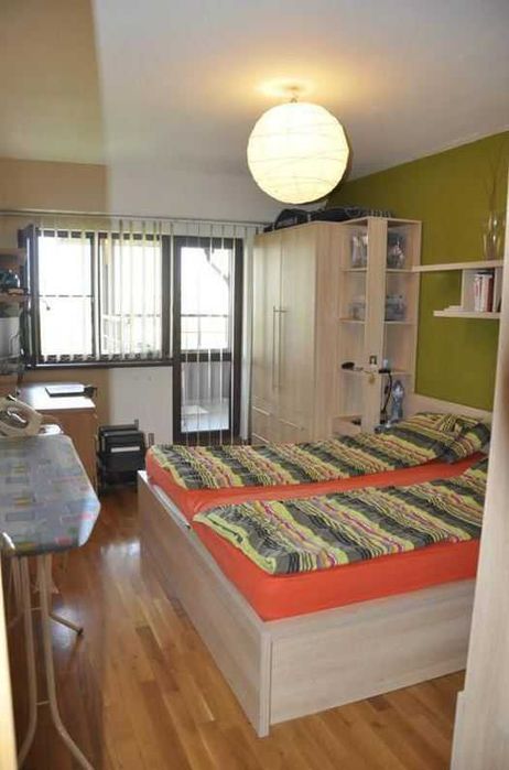 Продава се Тристаен апартамент в София, Хаджи Димитър - 94 кв.м за 1969 €/кв.м - Снимка #3