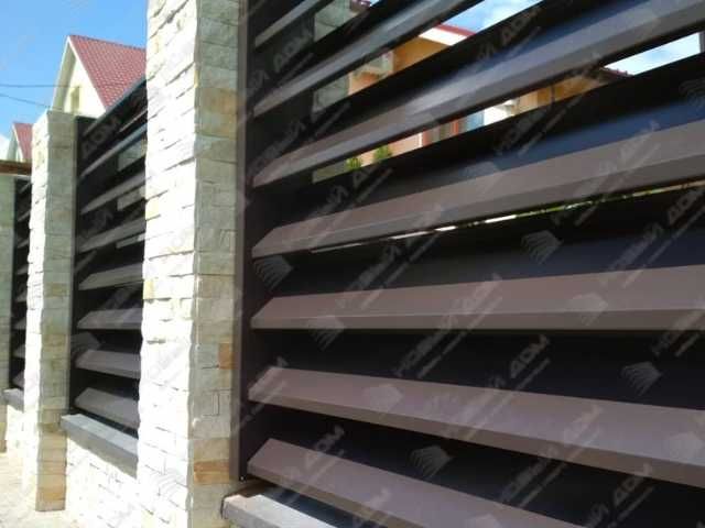 Забор жалюзи металлический