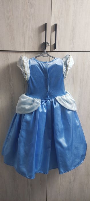 Сдам в аренду платье Белоснежки