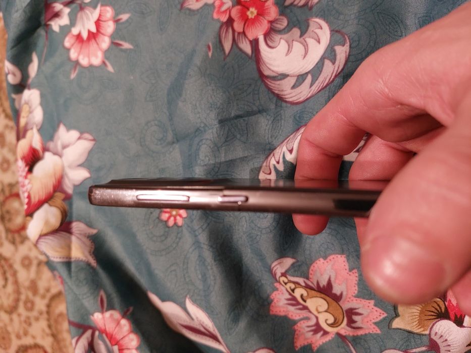 Продам телефон Samsung A73 5G