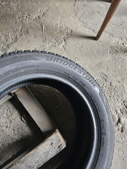 2 anvelope iarna 205 55 16 Bridgestone