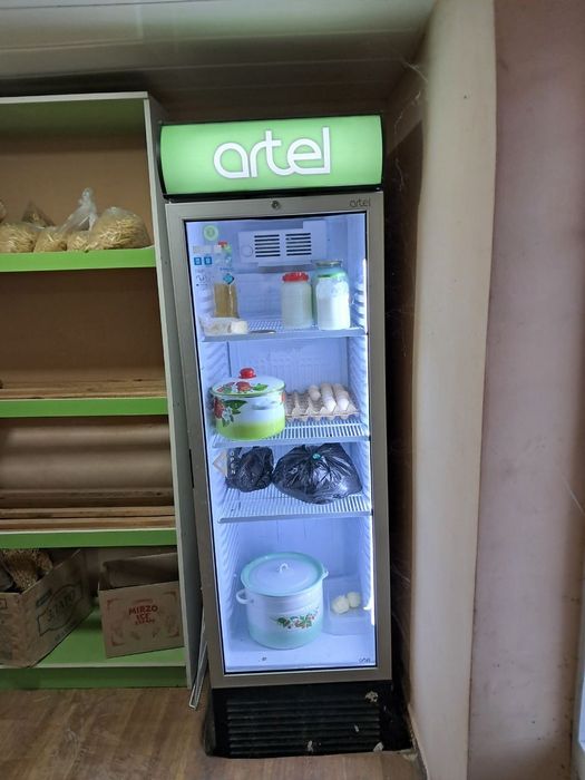 Muzlatkichlar sotiladi