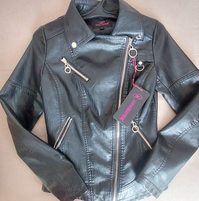 Продам кожаную куртку