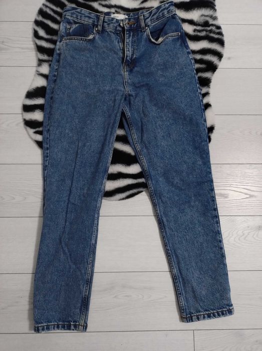 Blugi Momfit măr 38