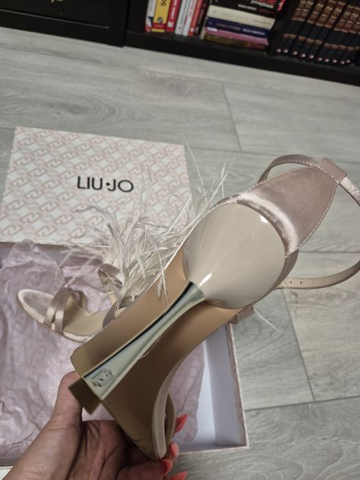 Sandale Liu Jo cu puf