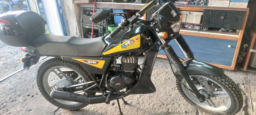 Априлия 125 2Т с регистрация