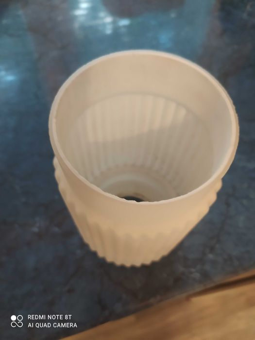 Продавам части от осветителни тела