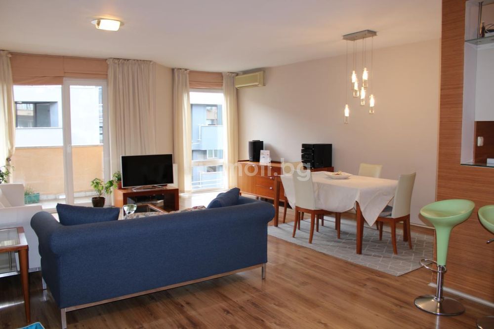 Продава се Тристаен апартамент в София, Манастирски ливади - 140 кв.м за 1275 €/кв.м - Снимка #2