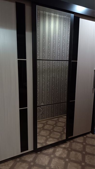 Срочно продам прихожую