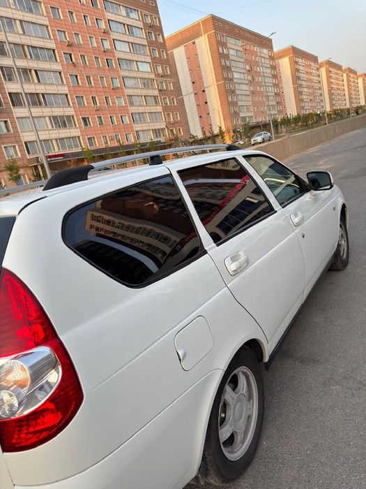 Продается приора