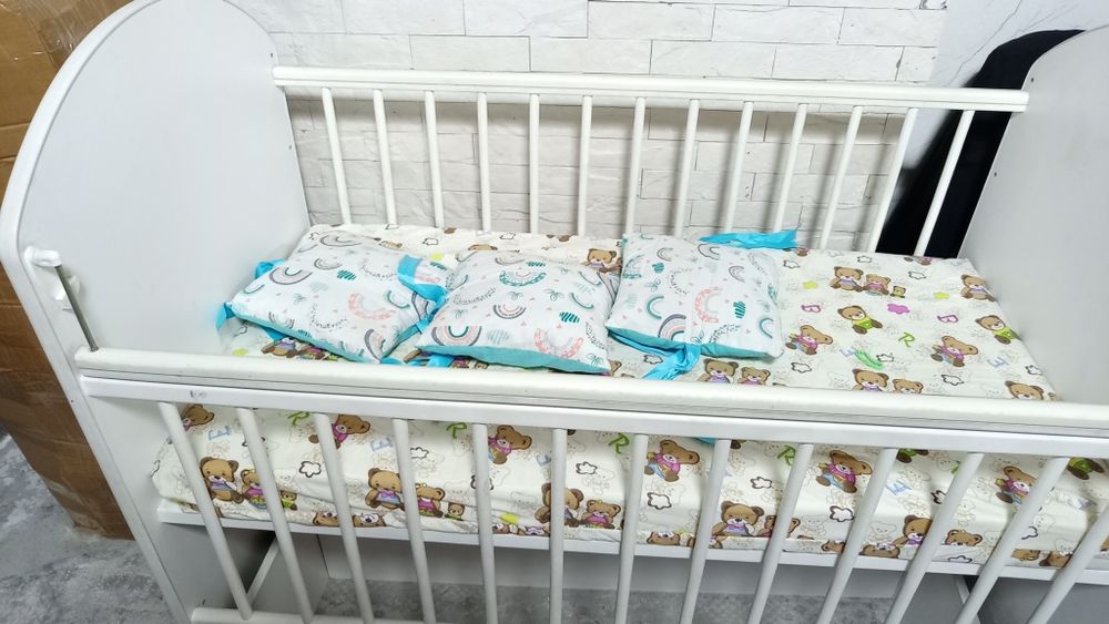 Продам детскую кроватку
