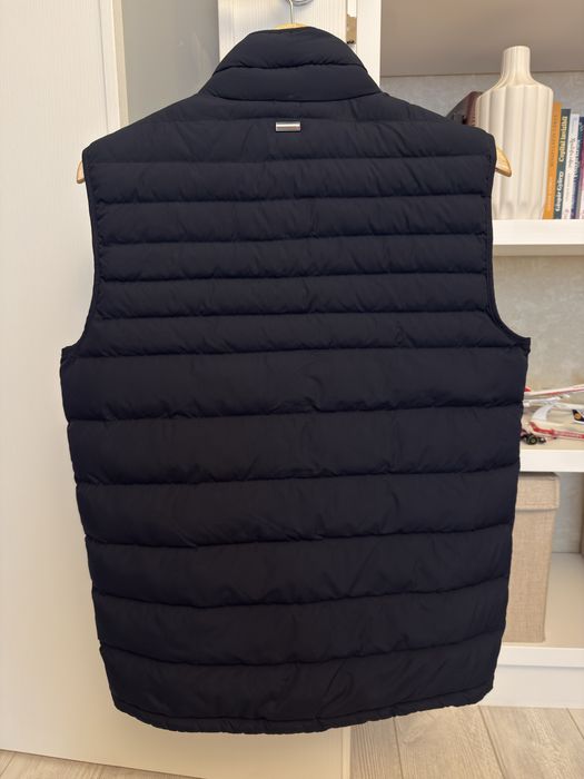 Vestā bărbați Tommy Hilfiger