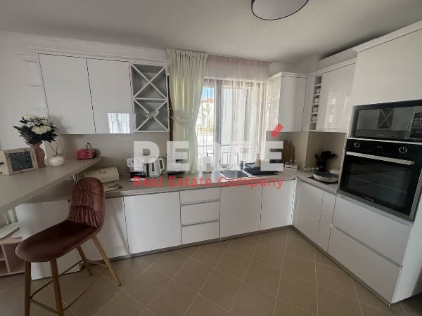 Продава се Тристаен апартамент в Ахелой - 106 кв.м за 1274 €/кв.м - Снимка #2