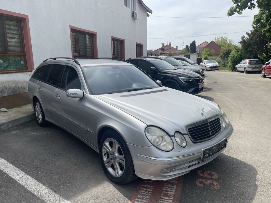 Dezmembrez mercedes e320 cdi impecabil