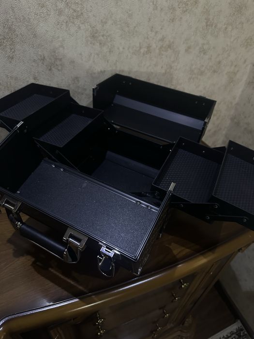 Сундук для хранения косметики. Organayzer kosmetika uchun