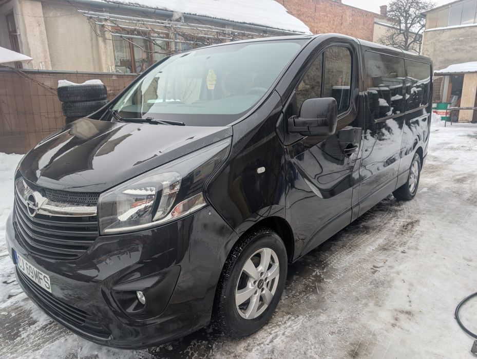 Opel Vivaro 8+1, 2017