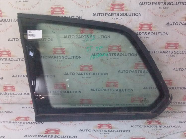 Geam caroserie stanga spate vw golf 7