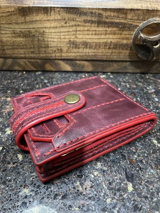 Кожанный бифолд, ручная работа.