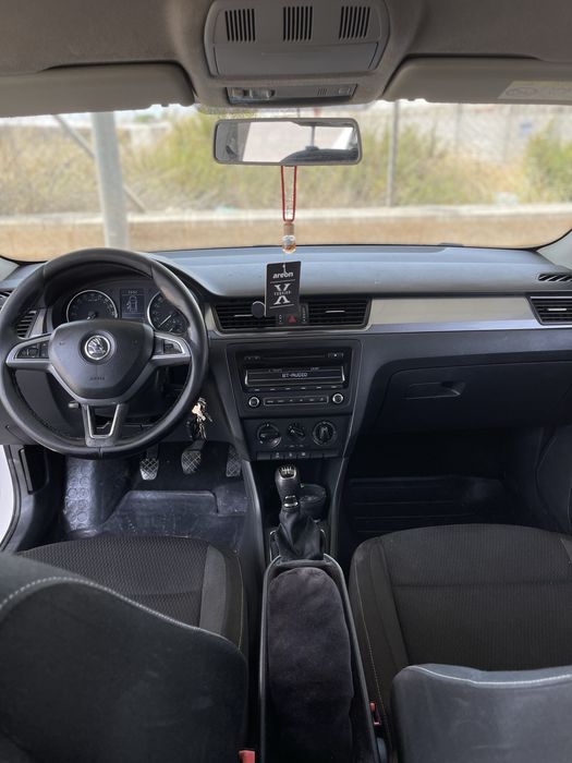 SKODA Rapid 2015 — imagine 5