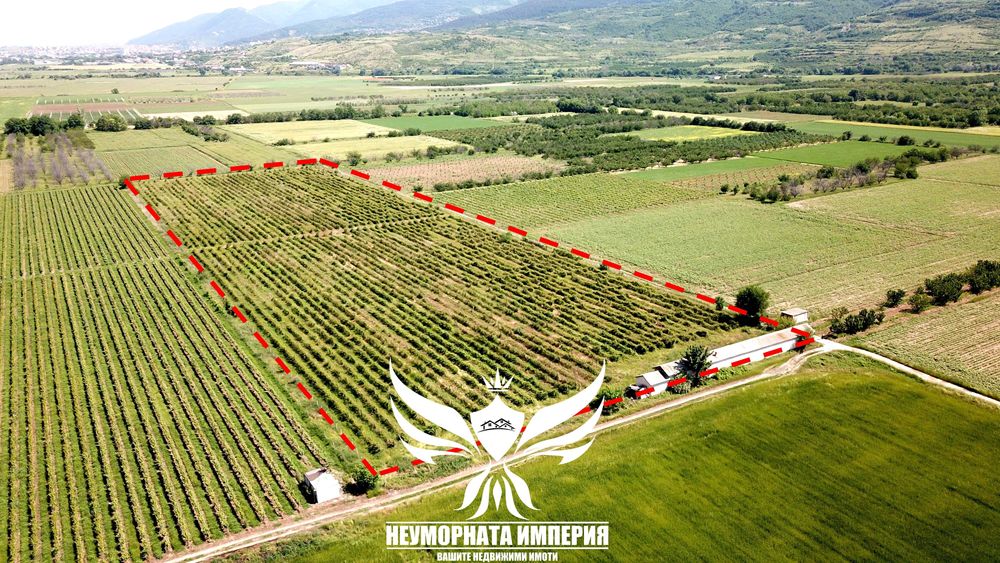 Продавам земя/имот УПИ 33103кв.м. преди град Куклен на вътрешна линия от асфалтовия път