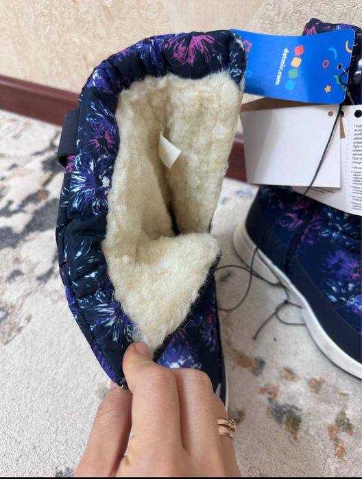 Детская сапожки новые 34 р