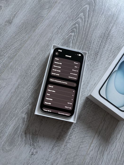 Vand iPhone 15 128gb 100% ca NOU