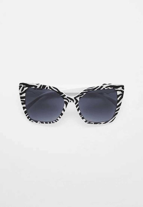 Оригинални дамски слънчеви очила Love Moschino -45%