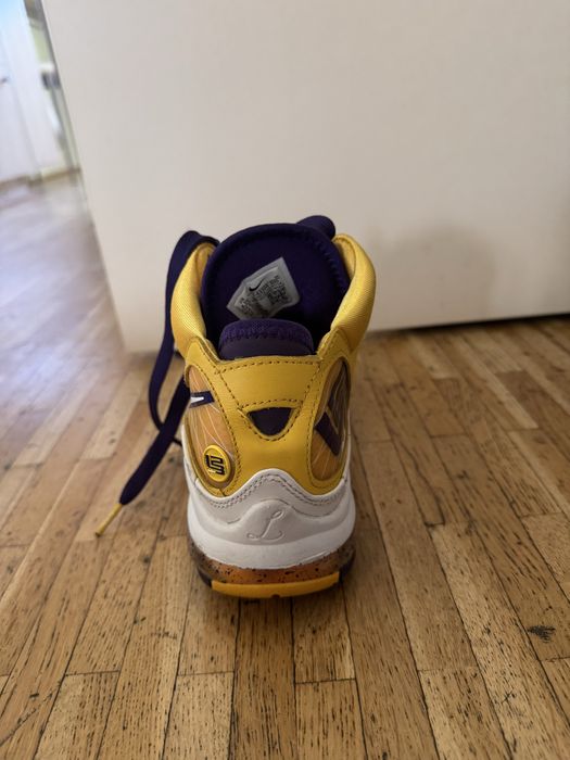 Jordan LeBron 7 Q Editie limitata