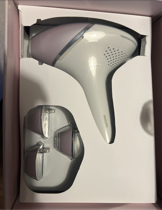 Фотоепилатор Philips Lumea Prestige BRI947/00