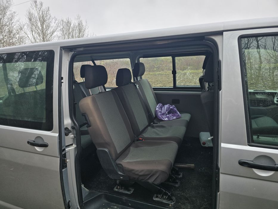 Vw t6 8+1 locuri