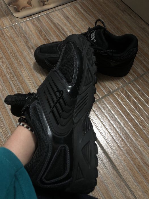 Vand adidasi nike pegasus