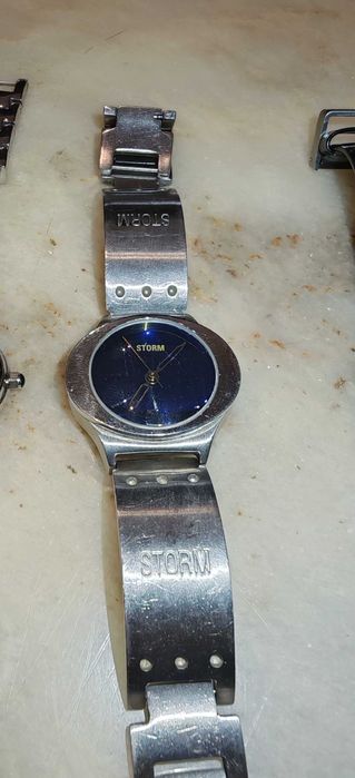 Часовници Calvin Klein,Storm , Gucci за ремонт