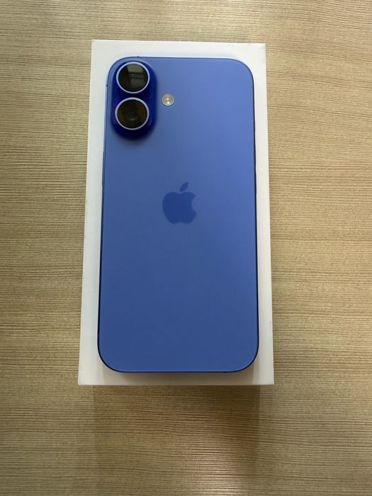 Iphone 16 256gb с гаранция