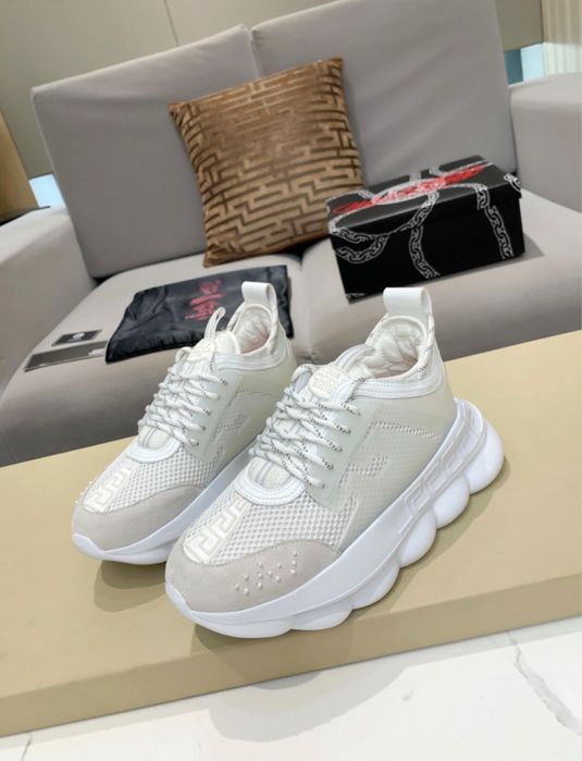 Versace Chain Reaction