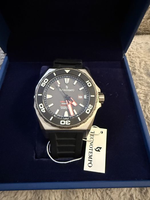 Ceas tecnotempo hexagon titan diver SWISS Galati • OLX.ro