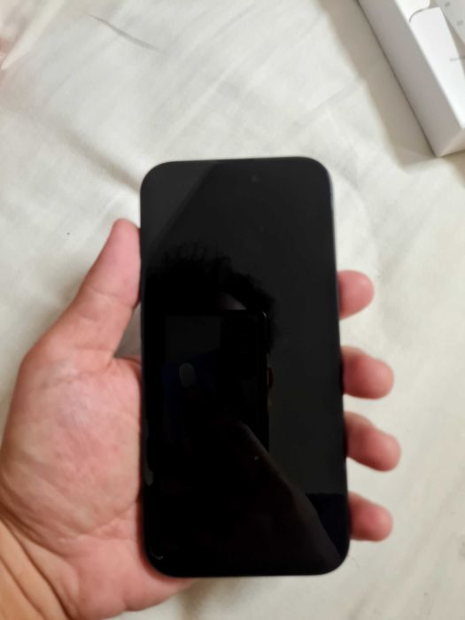 Iphone 15 256gb Бартер с доплащане за iPhone 15 Pro.