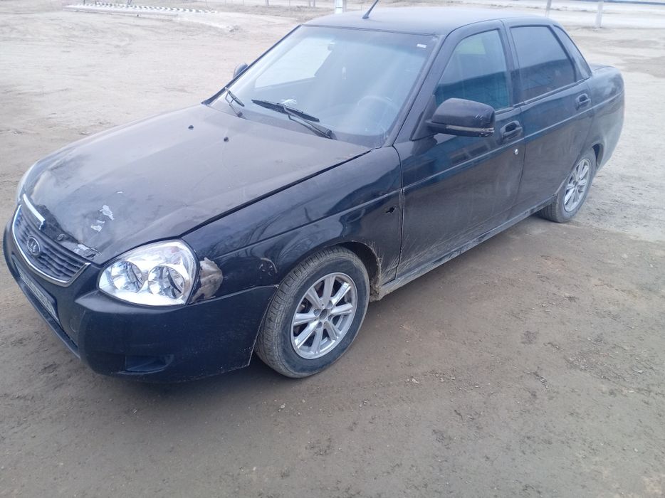 Лада приора сатылады