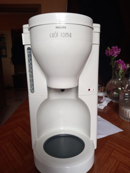Нова кафемашина бяла