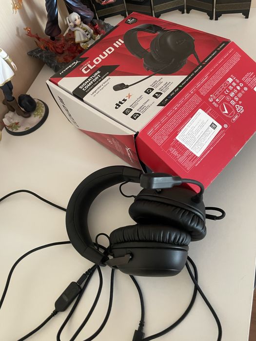 Hyper x cloud 3                                                ..