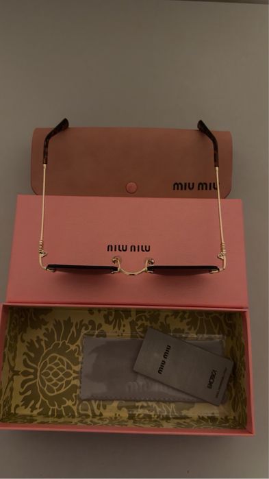 Ochelari de soare Miu Miu – rame aurii, lentile maro