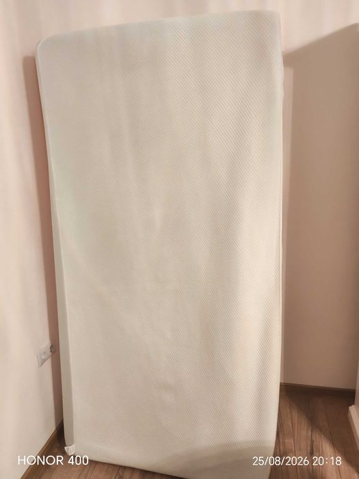Vând 2 saltele 200 × 100 cm, grosime 20 cm – stare foarte bună