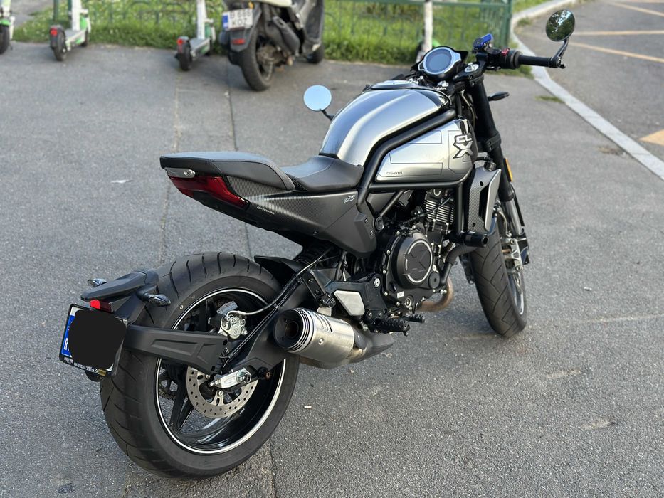 CF Moto CLX 700 Sport