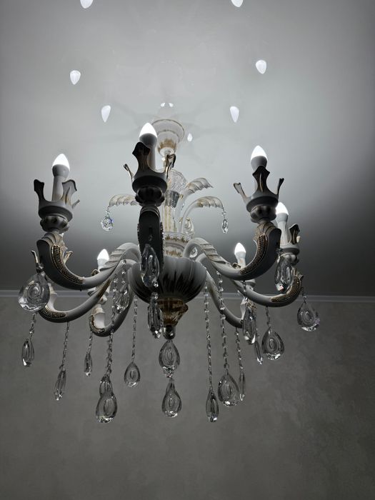 Продам люстры в идельном состоянии