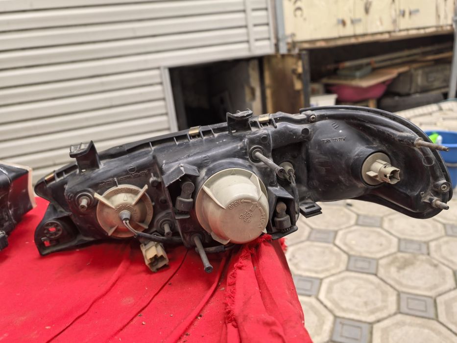 Фары Subaru legacy b3 (линзованные)